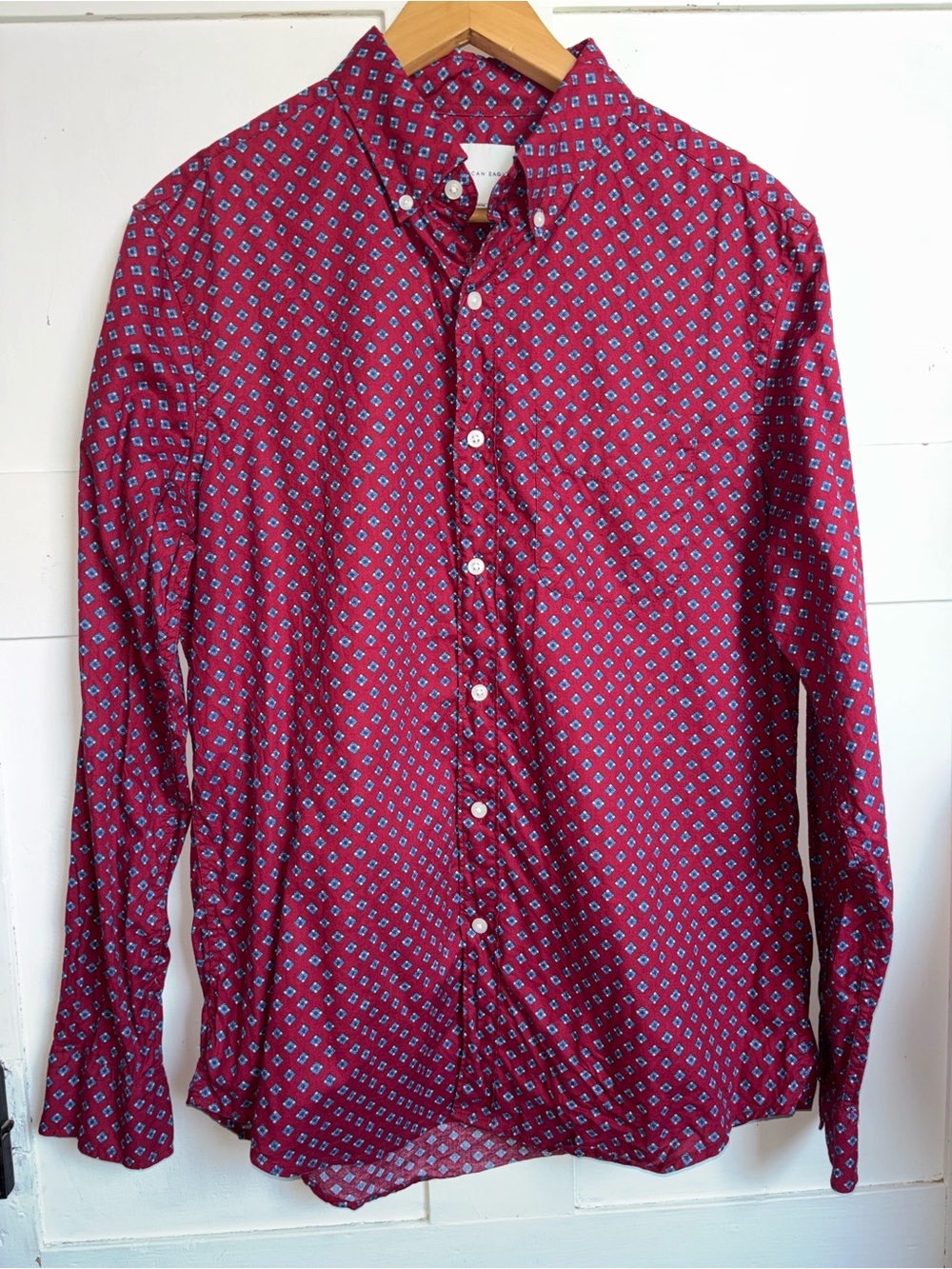 American Eagle Outfitters Men's Burgundy Geometric Button-Down Shirt